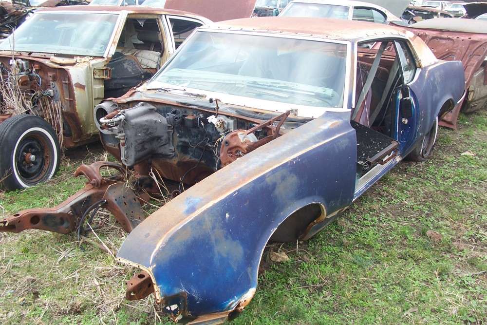 1970 Oldsmobile Cutlass Supreme Parts Car 3